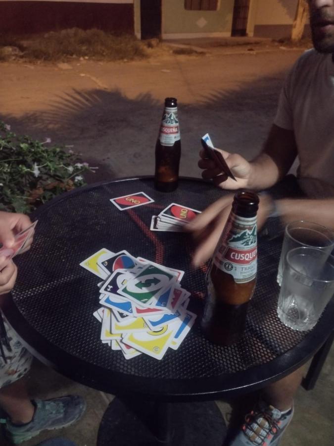 Flying Monkey Hostel Nazca Ngoại thất bức ảnh