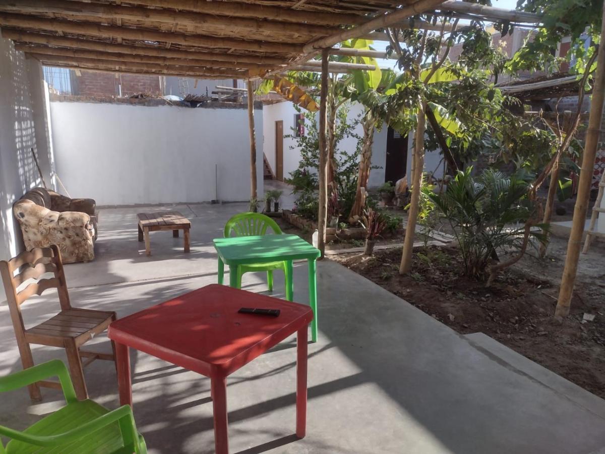 Flying Monkey Hostel Nazca Ngoại thất bức ảnh